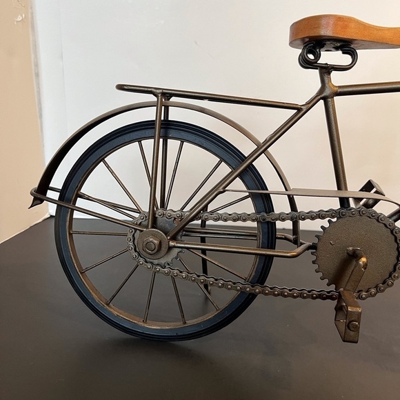 Vintage Metal Craft Bicycle with Wood Seat Display - Picture 7 of 10